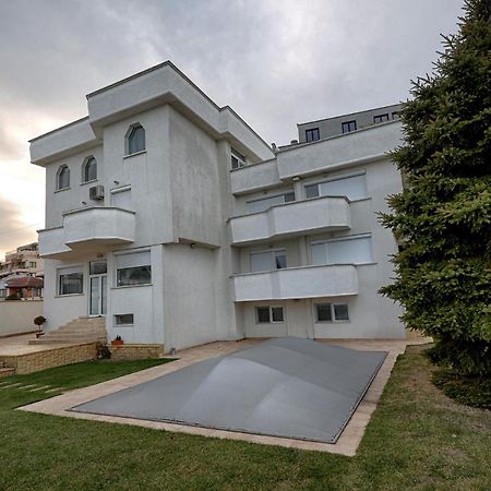 Kabakum Apartments Alen Mak โกลเดน แซนส์ ภายนอก รูปภาพ