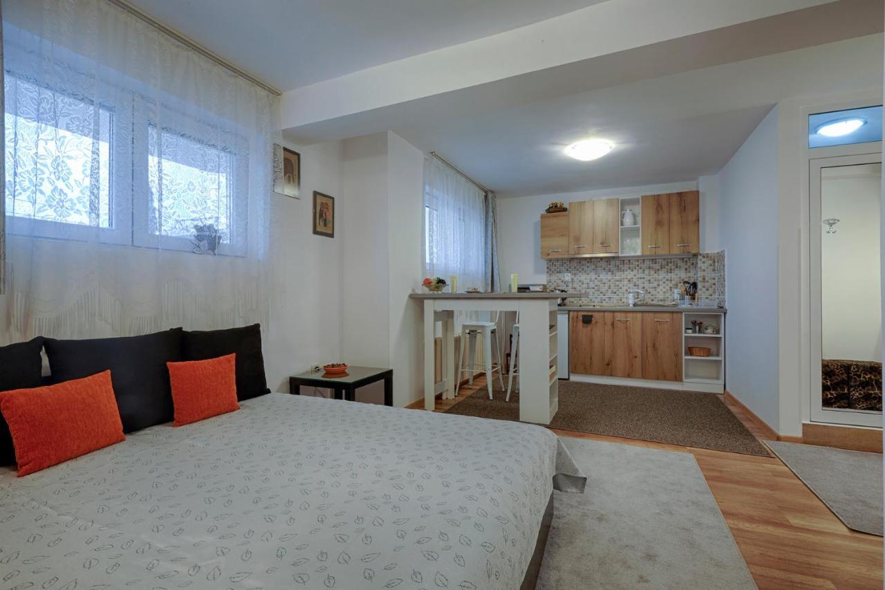 Kabakum Apartments Alen Mak โกลเดน แซนส์ ภายนอก รูปภาพ
